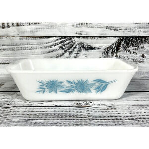 Vintage GLASBAKE Loaf Pan White Blue Flowers Milk Glass BLUE THISTLE J-522